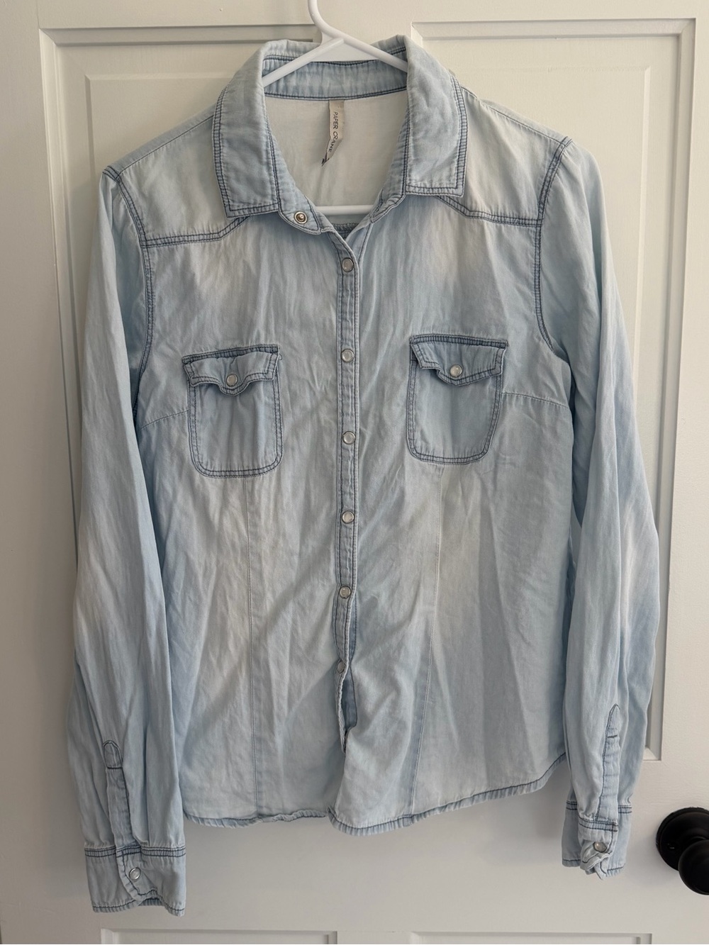 Paper Crane Light Wash Chambray Snap Front Button Down Shirt Small